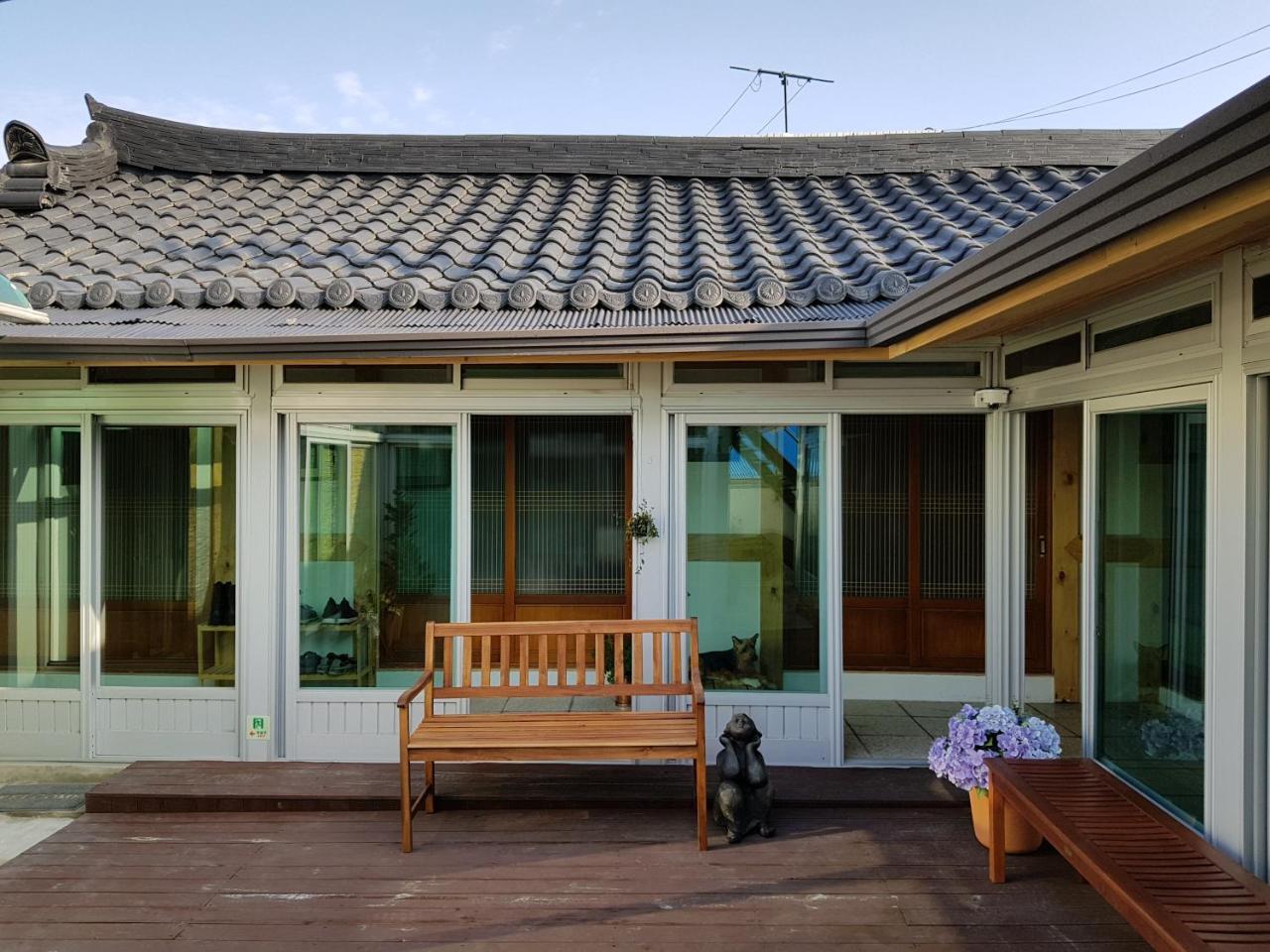 Dal Garam Guesthouse Каннын Экстерьер фото