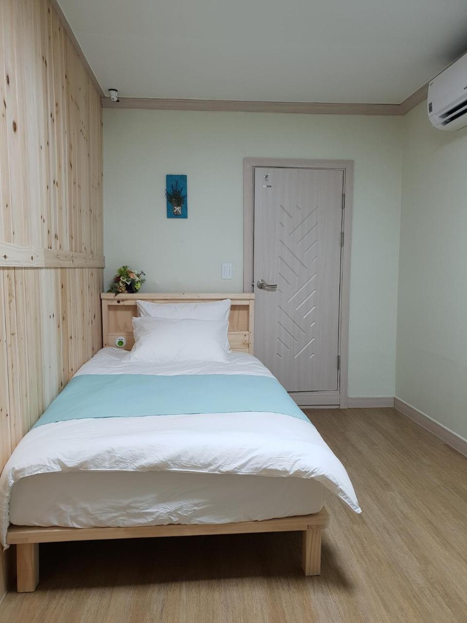 Dal Garam Guesthouse Каннын Экстерьер фото